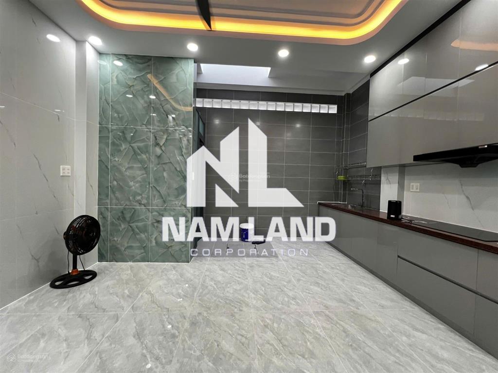 Chủ nhà dễ thương cho thuê nhà mới hướng đông nam 4 tầng 5 phòng có thang máy để ở, văn phòng