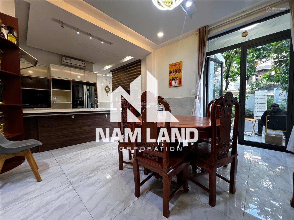 Cho thuê nhà sân vườn 2 tầng 4 phòng có nội thất để ở, văn phòng công ty tại phường an khánh quận 2