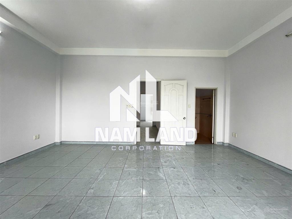 Cho thuê nhà hướng đông nam gần công viên, sông sài gòn gần chung cư sun avanue 4 tầng 4 phòng lớn