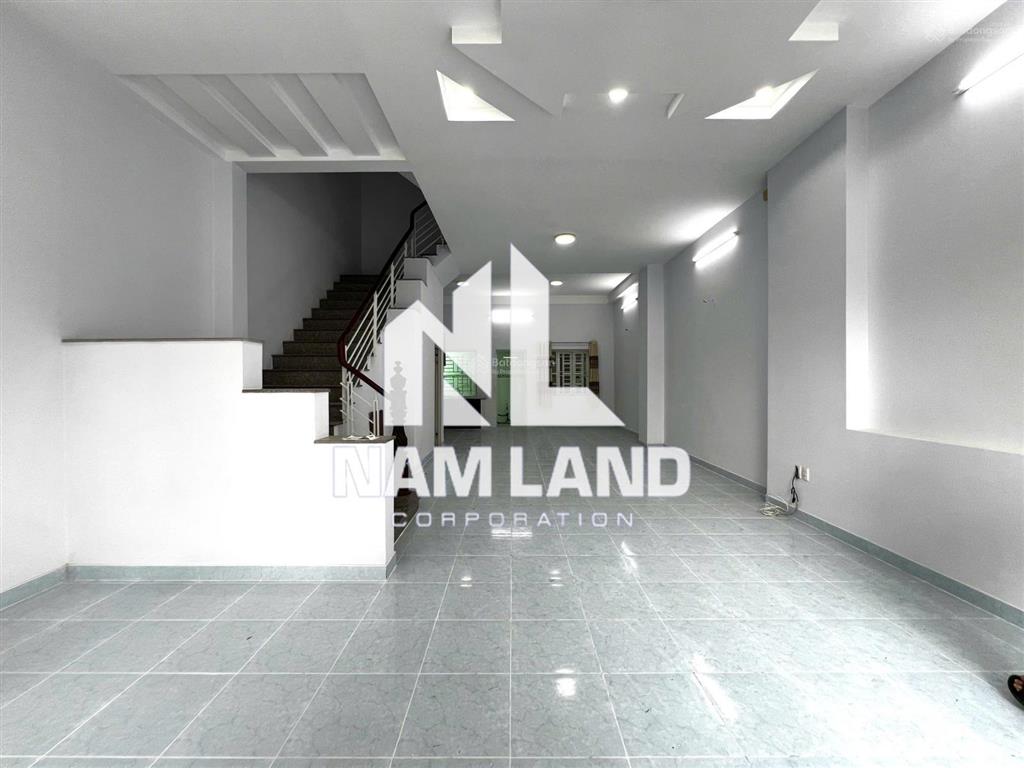 Cho thuê nhà hướng đông nam gần công viên, sông sài gòn gần chung cư sun avanue 4 tầng 4 phòng lớn