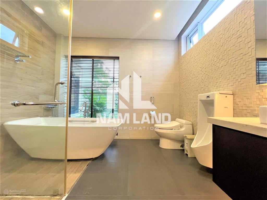 Cho thuê dài hạn biệt thự phường thạnh mỹ lợi hầm 4 lầu 5 phòng có nội thất có hồ cá koi cực đẹp