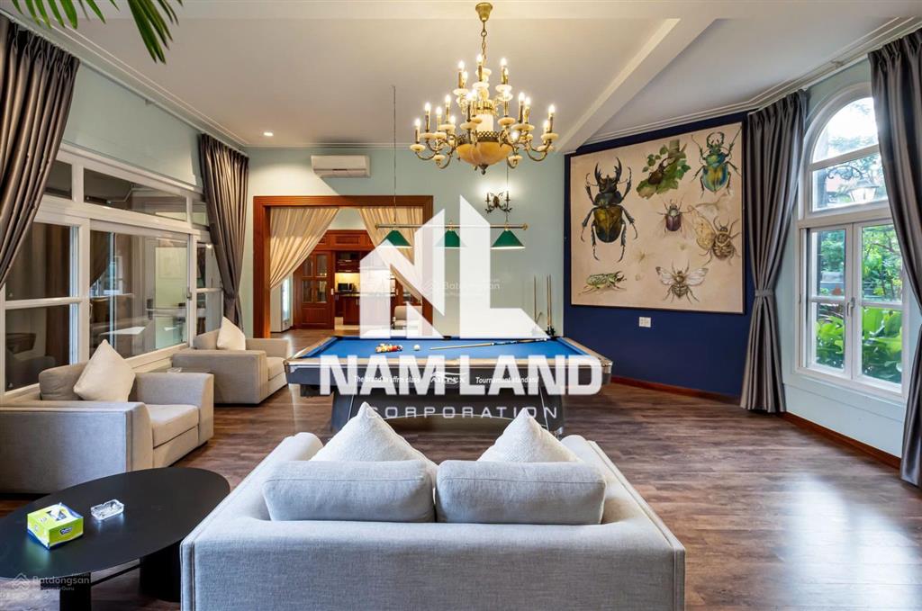 Chị quỳnh cho thuê siêu biệt thự 1300m2 sân vườn hồ bơi 3 lầu 6 phòng full nội thất cao cấp