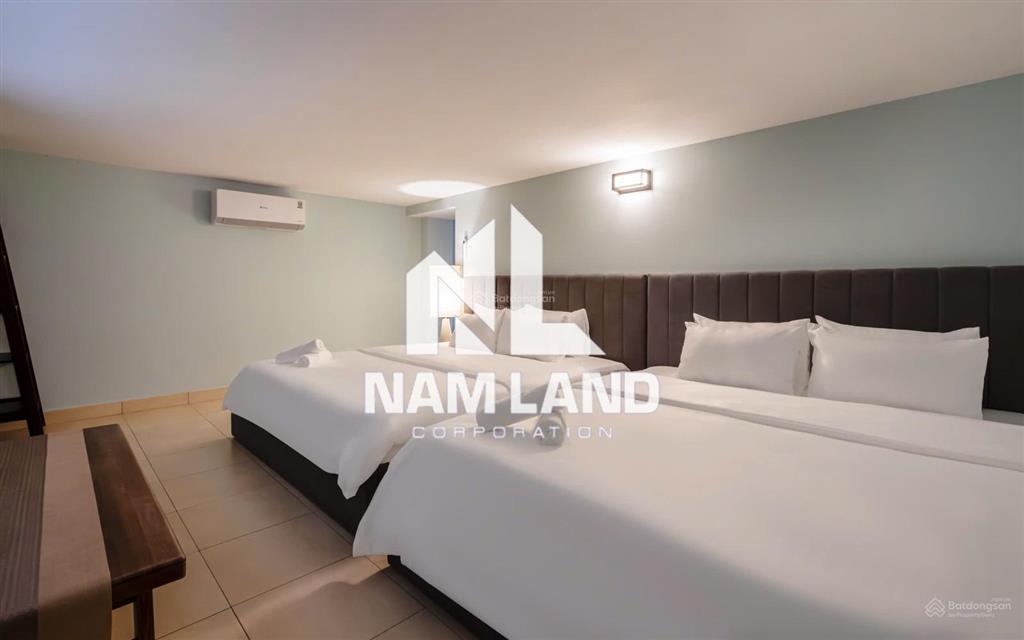 Chị quỳnh cho thuê siêu biệt thự 1300m2 sân vườn hồ bơi 3 lầu 6 phòng full nội thất cao cấp