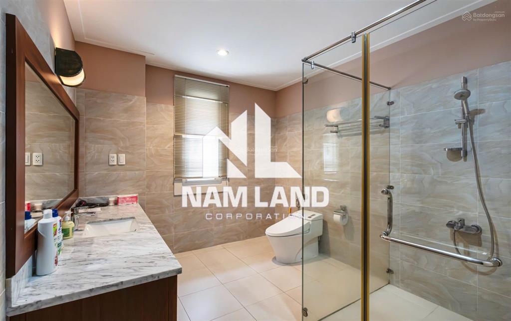 Chị quỳnh cho thuê siêu biệt thự 1300m2 sân vườn hồ bơi 3 lầu 6 phòng full nội thất cao cấp