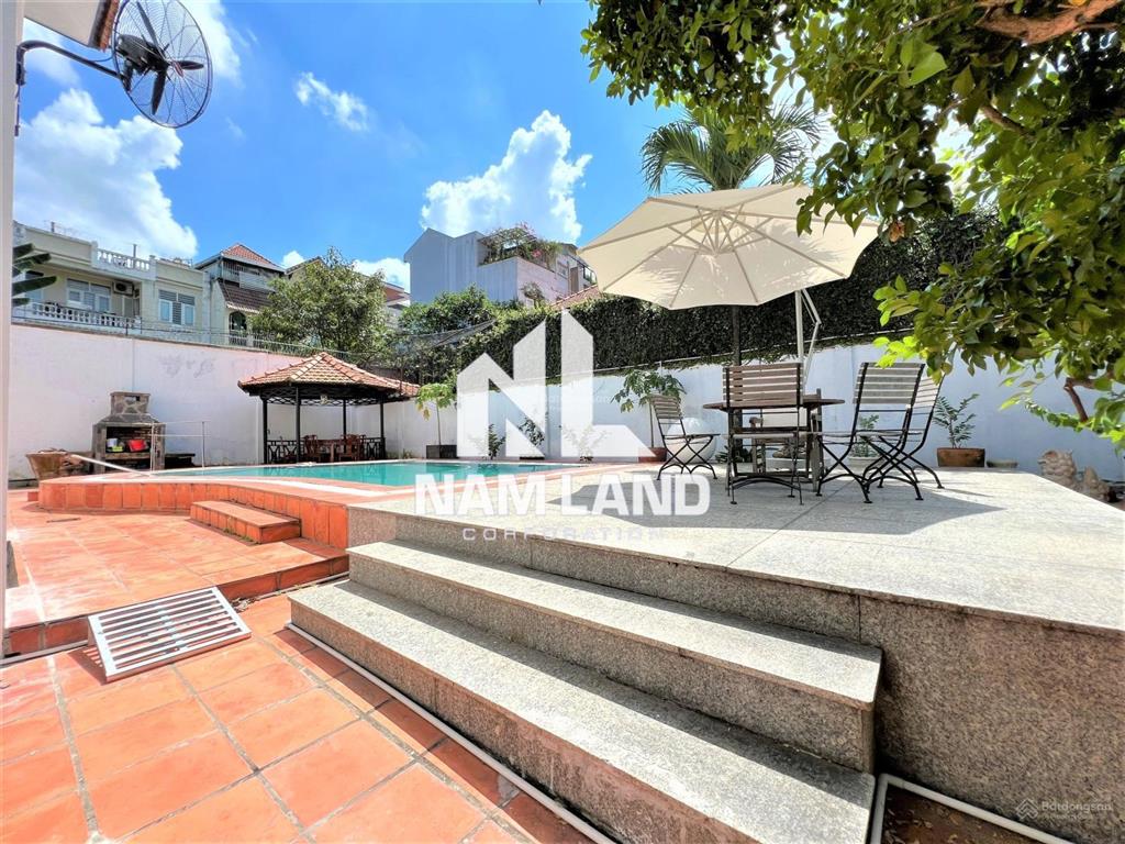 Chú quân cho thuê biệt thự 800m2 khu compound gần sông sài gòn sân vườn hồ bơi 4 phòng để ở, vp cty