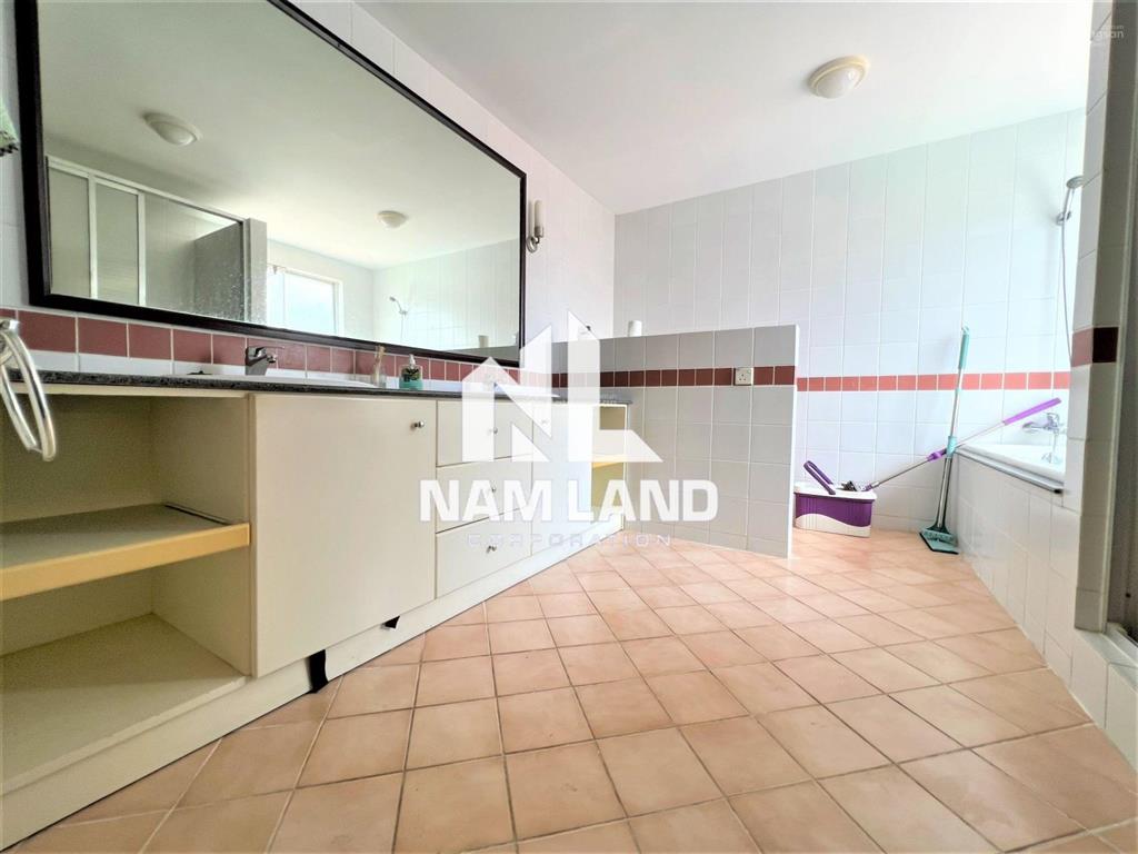 Chú quân cho thuê biệt thự 800m2 khu compound gần sông sài gòn sân vườn hồ bơi 4 phòng để ở, vp cty