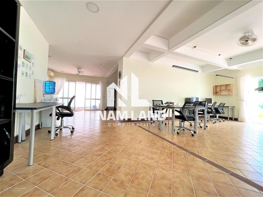 Chú quân cho thuê biệt thự 800m2 khu compound gần sông sài gòn sân vườn hồ bơi 4 phòng để ở, vp cty