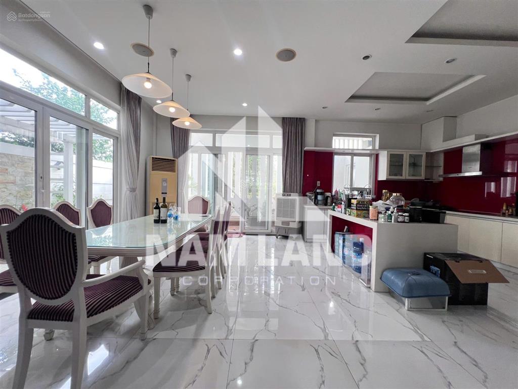 Anh cho thuê biệt thự an phú gần công viên thanh niên hầm 3 lầu 5 phòng đầy đủ nội thất hiện đại