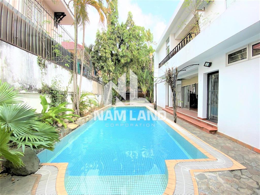 Cô tâm cho thuê biệt thự 800m2 sân vườn hồ bơi 2 tầng 4 phòng để ở, văn phòng gần bến tàu thủy