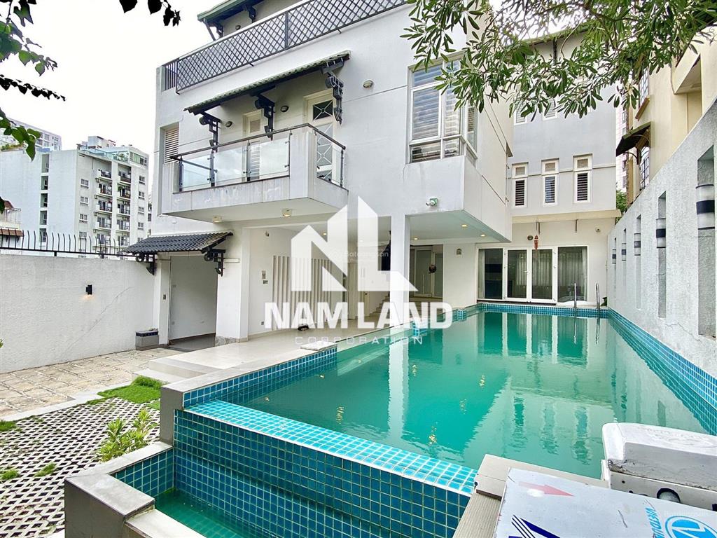 Cho thuê biệt thự gần sông sài gòn trung tâm thảo điền có sân vườn hồ bơi sân vườn 3 lầu 5 phòng