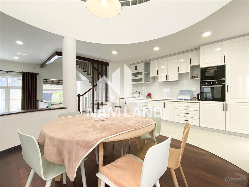 Cho thuê nhà thảo điền có sân vườn 3 tầng 4 phòng thiết kế đẹp để ở, văn phòng công ty chỉ có 80tr