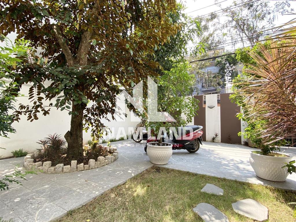Cho thuê nhà thảo điền có sân vườn 3 tầng 4 phòng thiết kế đẹp để ở, văn phòng công ty chỉ có 80tr