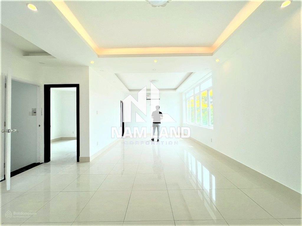 Anh sơn cho thuê nhà quận 2 căn góc 2 mặt tiền mới sơn sửa hầm 3 lầu 5 phòng lớn làm công ty