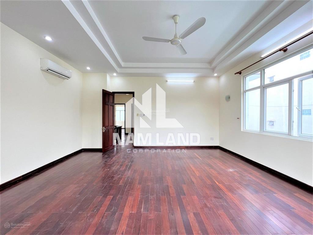 Cho thuê nhà an phú sân vườn, gara 3 tầng 5 phòng lớn khu nhiều người nước ngoài sinh sống