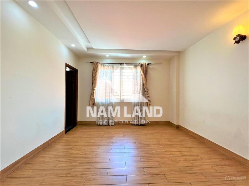 Anh an cho thuê nhà 4 tầng 6 phòng lớn hướng nam ngay trung tâm phường an phú để ở, làm văn phòng