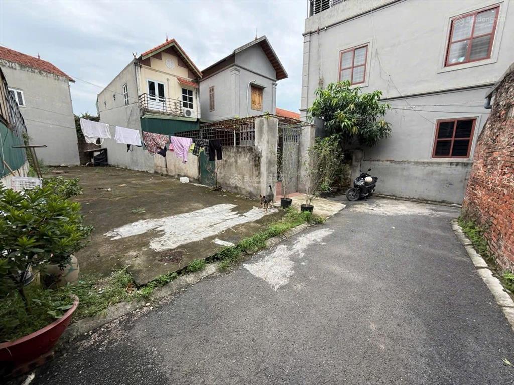 Bán gấp mảnh đất vuông vực giá lại rẻ, oto con vào diện tích 115m giá chỉ 7,6tỷ.  0357 512 ***