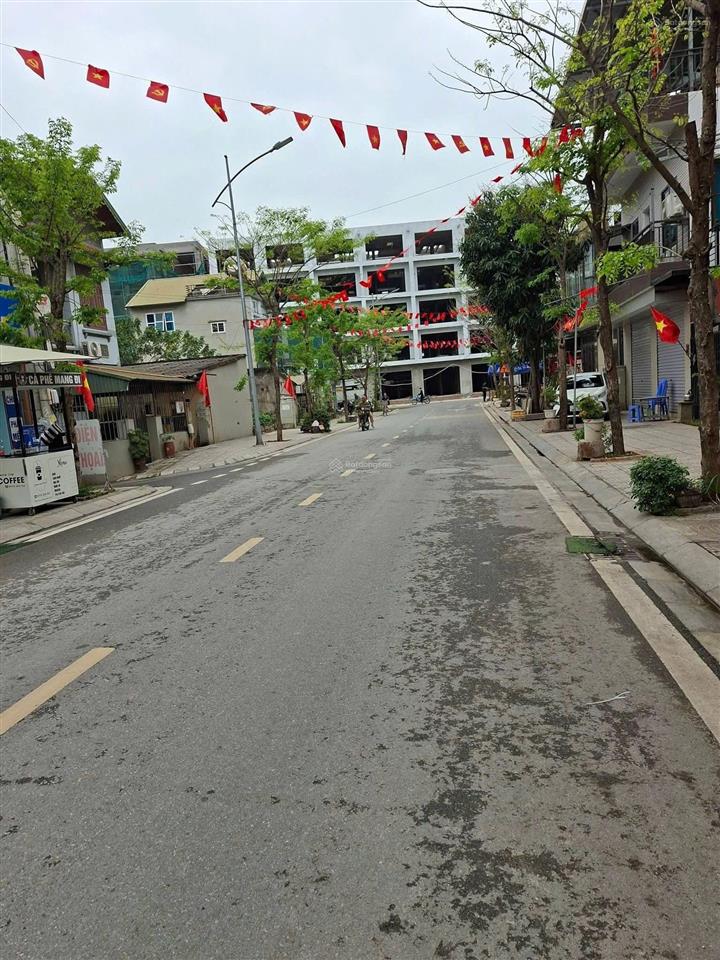 Bán đất kinh doanh khu tđc trâu quỳ, gia lâm giá tham khảo tốt trong khu vực