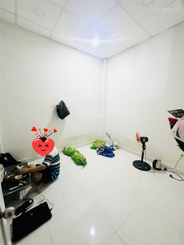 (4,8 tỷ tl) nhà 1 sẹc gần mặt tiền lê hồng phong, nở hậu đẹp..!