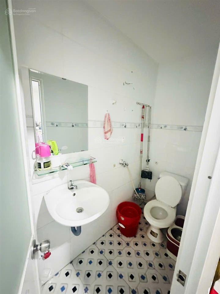 (4,8 tỷ tl) nhà 1 sẹc gần mặt tiền lê hồng phong, nở hậu đẹp..!