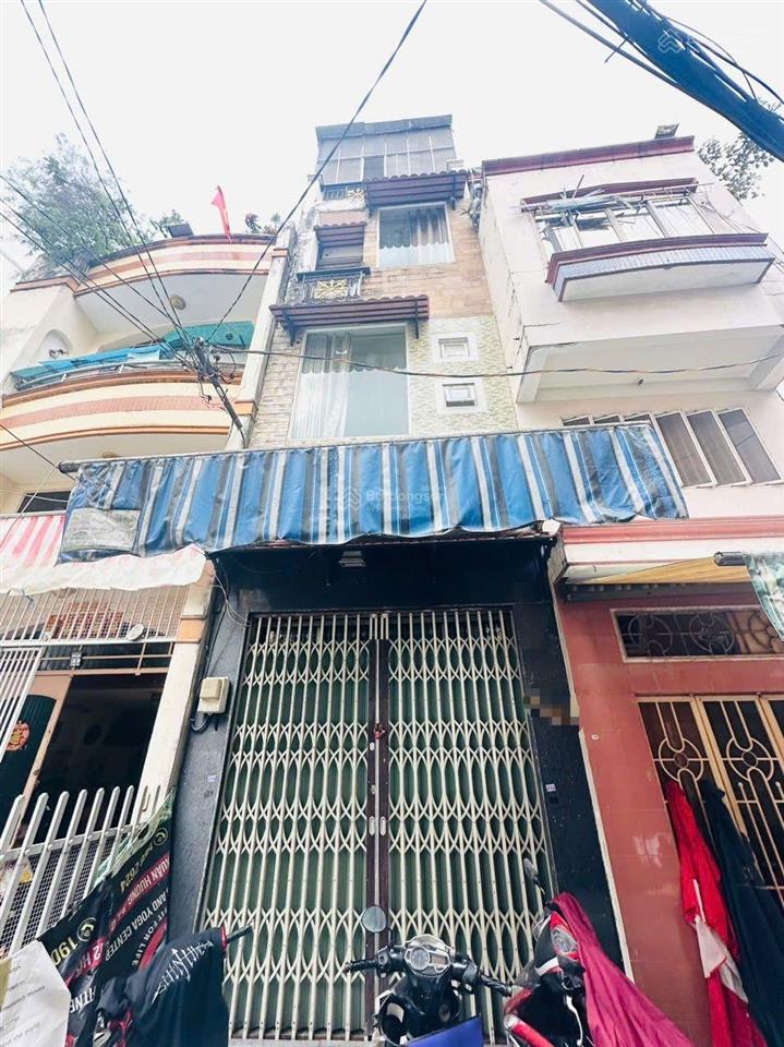 (6,5 tỷ) nhà 1 sẹc, 4 tầng (5 pn), hẻm 4m, giáp quận 1, đường nguyễn thị minh khai.