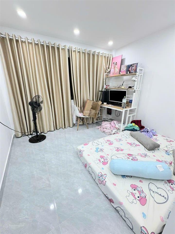 (8,5 tỷ tl) nhà 1 sẹc, 5 tầng mới đẹp, hẻm 4m chuẩn bàn cờ..!