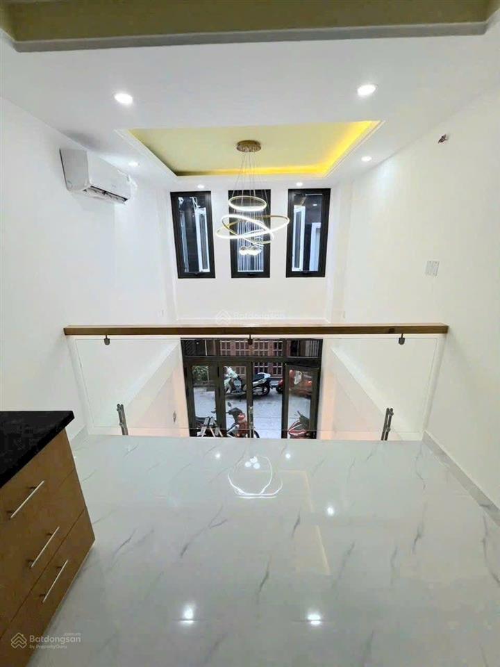 (8,5 tỷ tl) nhà 1 sẹc, 5 tầng mới đẹp, hẻm 4m chuẩn bàn cờ..!