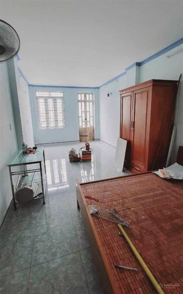 ( 6,2 tỷ tl) 39m2. nhà 4 tầng thành thái, xe hơi đậu cách nhà 10m..!