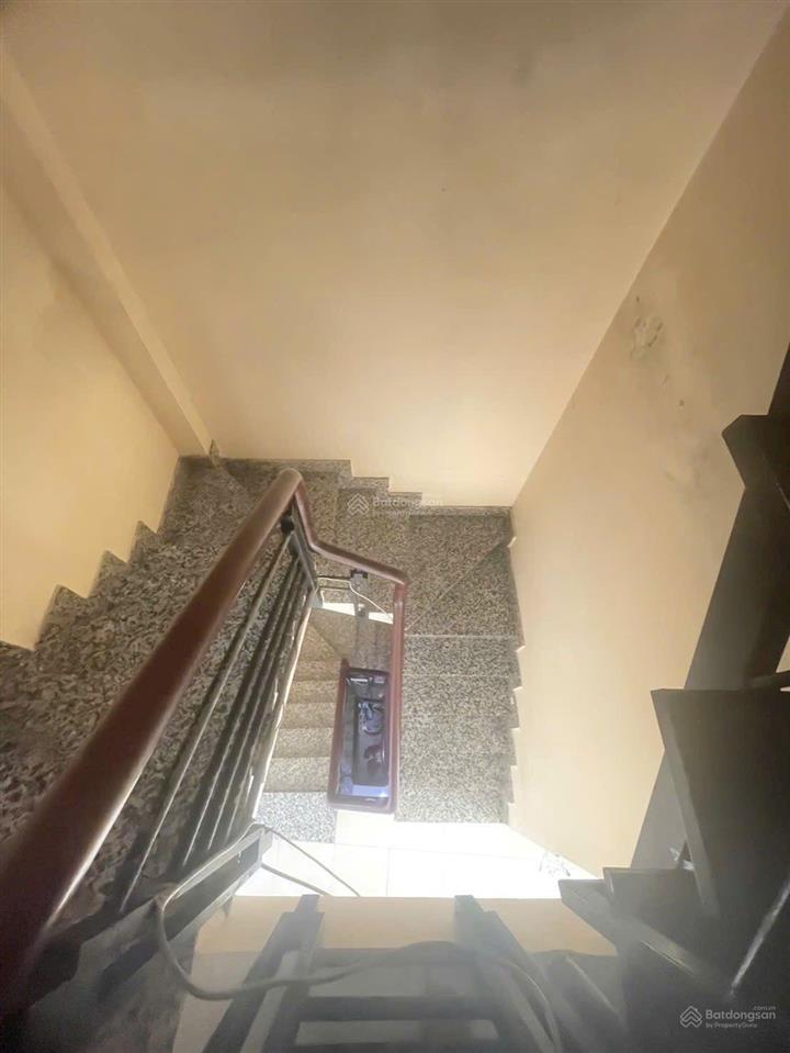 (5,2 tỷ tl) nhà 1 sẹc , 5 tầng, 3.8m x 8m, sư vạn hạnh ..!