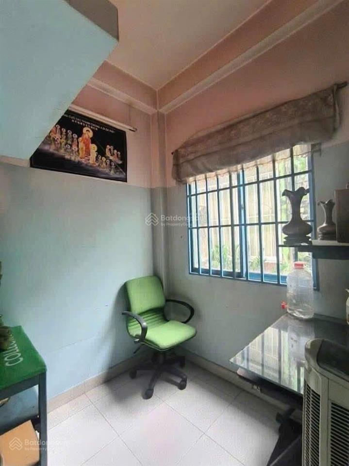 5,5 tỷ tl nhà 1 sẹc ngô gia tự, 3 tầng, 5m x 10m, 40,2m2, gần mặt tiền