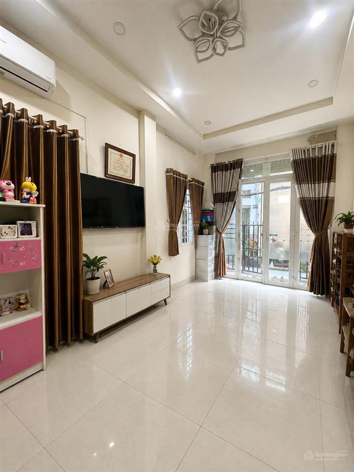 6,6 tỷ tl) nhà 4 tầng, nở hậu đẹp, gần mặt tiền lê hồng phong..!
