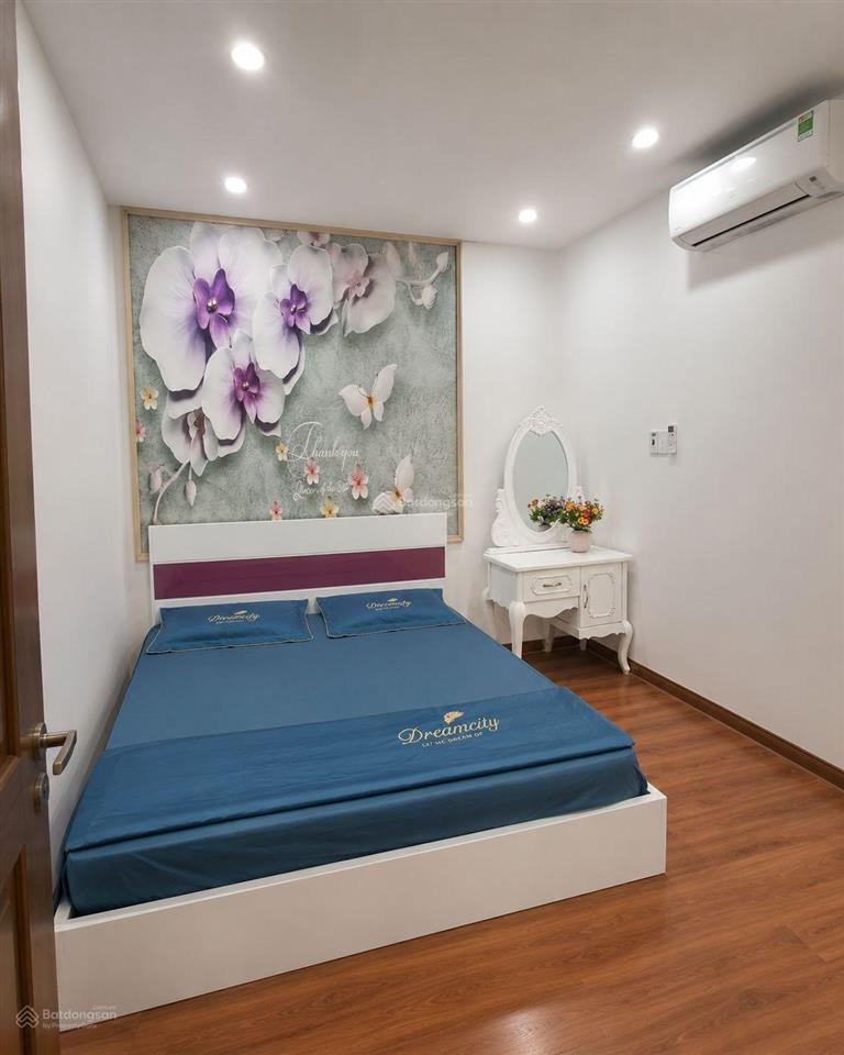 (5,9 tỷ) nhà 1 sẹc, hẻm 5m, tô hiến thành, 3 tầng đẹp..!