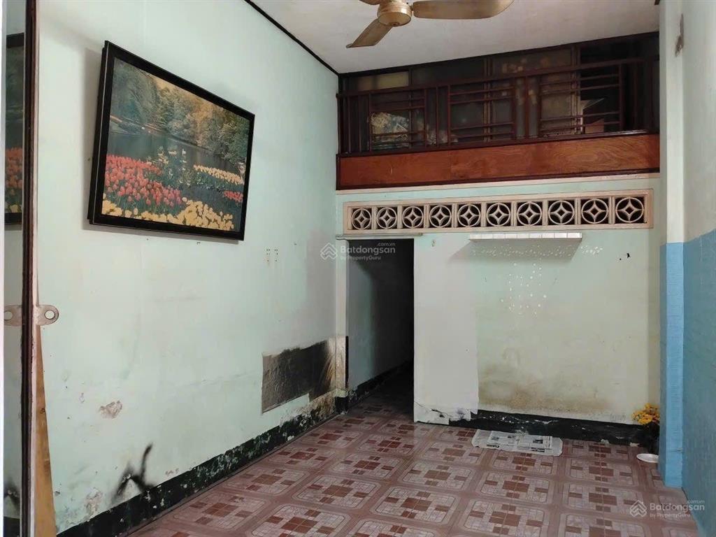 ( 6.7 tỷ tl) nhà hẻm 5m, 1 sẹc trần nhân tôn, 3,3m x 15m, 50m, gần mặt tiền