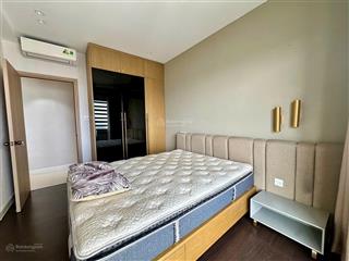 Chính chủ cần bán nhanh căn hộ dockland dt 106m2, 3pn, 2wc, giá 6ty1 căn góc nhà đẹp 0938 607 ***