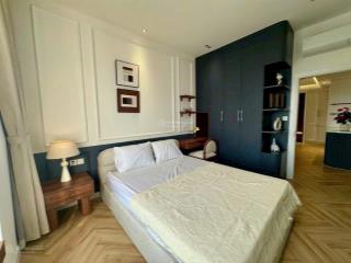 Chính chủ cần bán nhanh căn hộ cosmo dt 128m2, 3pn, 2wc, giá 7tỷ3 căn góc nhà đẹp  0938 607 ***