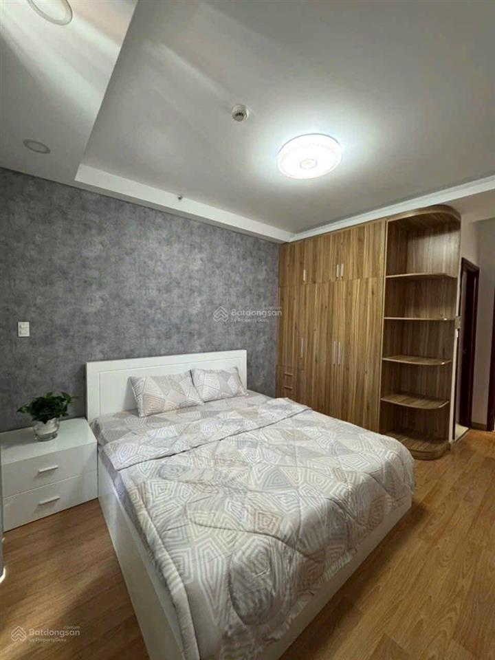 Chính chủ cần cho thuê nhanh căn hộ docklands dt 72m², 2pn, 2wc, giá 12tr nhà đẹp  0938 607 ***