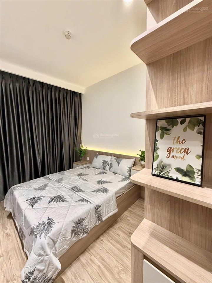 Chính chủ cần bán nhanh căn hộ dockland dt 116m2, 3pn, 2wc, giá 6ty1 nhà đẹp view thoáng 0938 607 ***