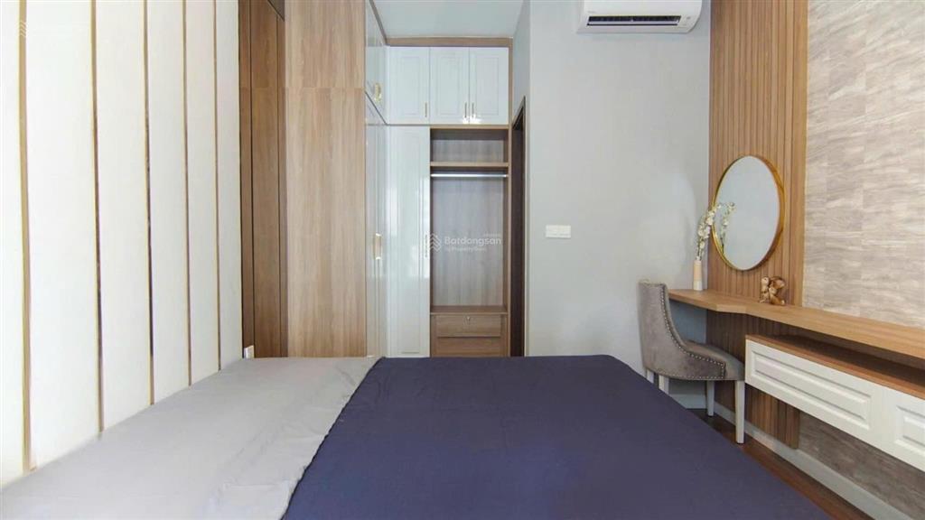 Chính chủ cần cho thuê nhanh căn hộ cosmo dt 123m2, 3pn, 2wc, giá 15tr căn góc nhà đẹp 0938 607 ***