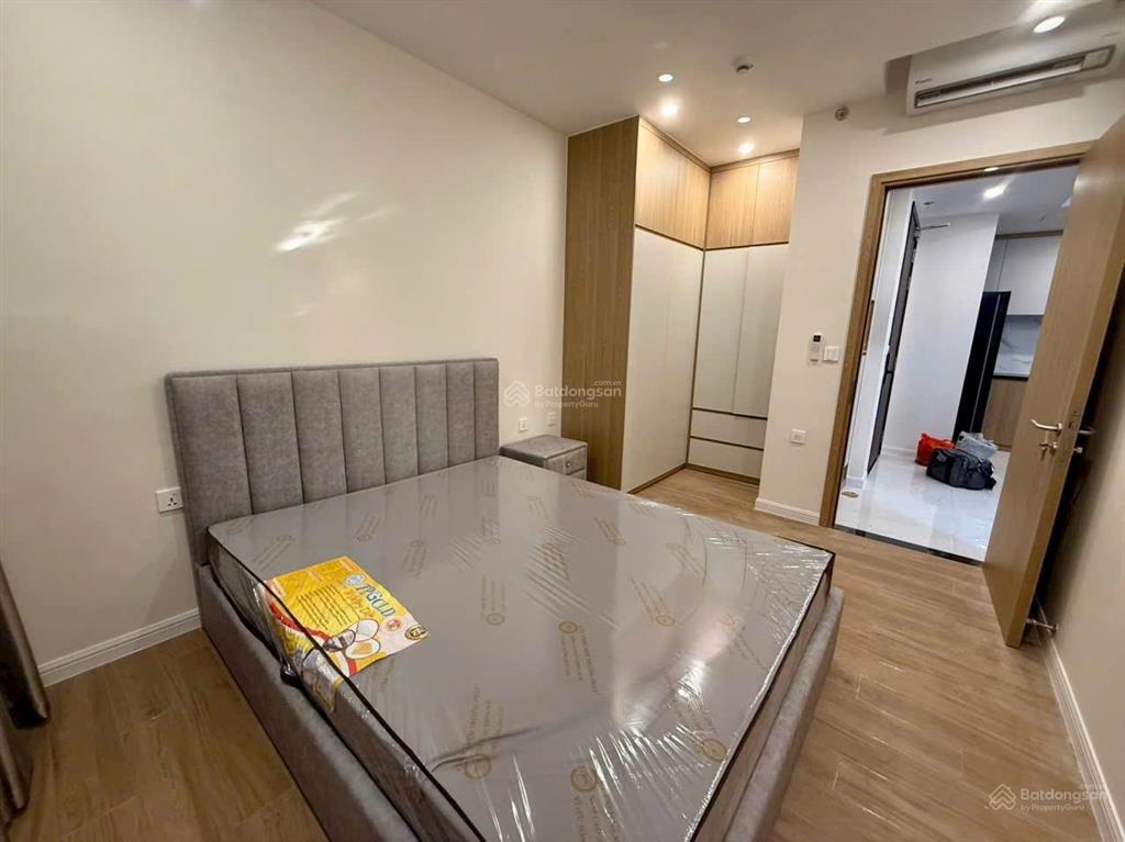 Chính chủ cần bán nhanh căn hộ docklands dt 96m2, 2pn, 2wc, giá 5tỷ8 căn góc nhà đẹp 0938 607 ***