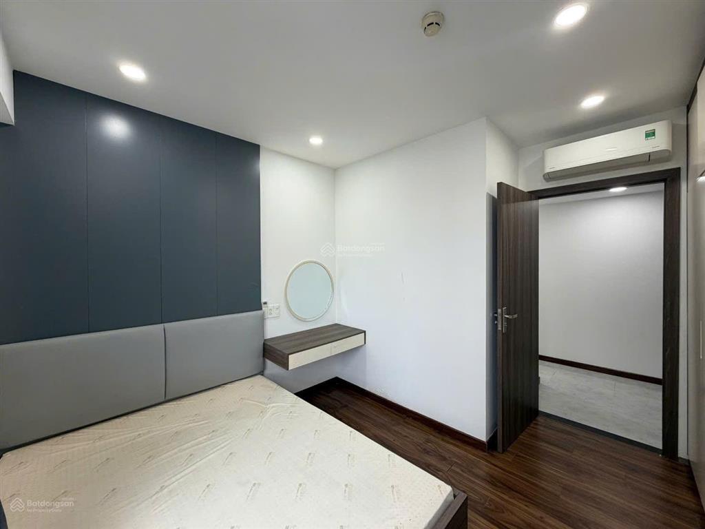 Chính chủ cần bán nhanh căn hộ docklands dt 96m2, 2pn, 2wc, giá 5ty4 căn góc nhà đẹp 0938 607 ***