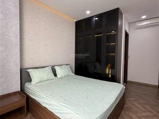Chính chủ cần bán nhanh căn hộ cosmo dt 78m2, 2pn, 2wc, giá 4 tỷ 5 nhà đẹp view thoáng 0938 607 ***
