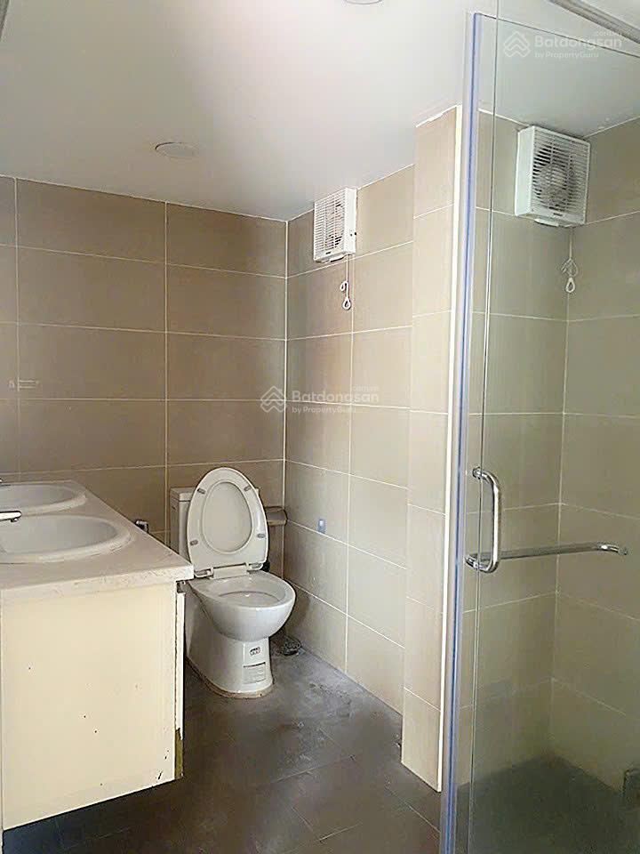 Bán penthouse hưng vượng 1, phú mỹ hưng, căn góc 158m², ban công sân vườn thoáng mát, 6.5 tỷ