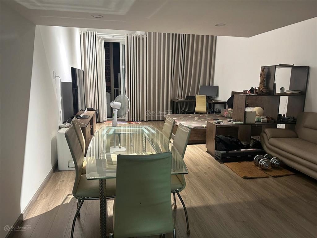 Chủ nhà cần bán gấp căn hộ hưng vượng 1, 78m2, 2pn, giá 3,15 tỷ,  0938 742 ***  mai hương