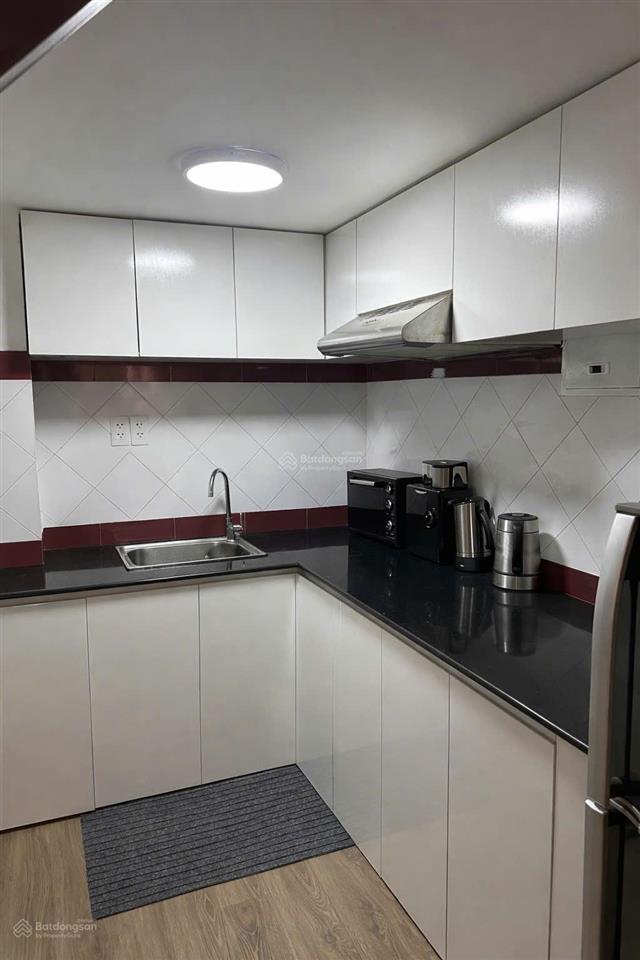 Chủ nhà cần bán gấp căn hộ hưng vượng 1, 78m2, 2pn, giá 3,15 tỷ,  0938 742 ***  mai hương