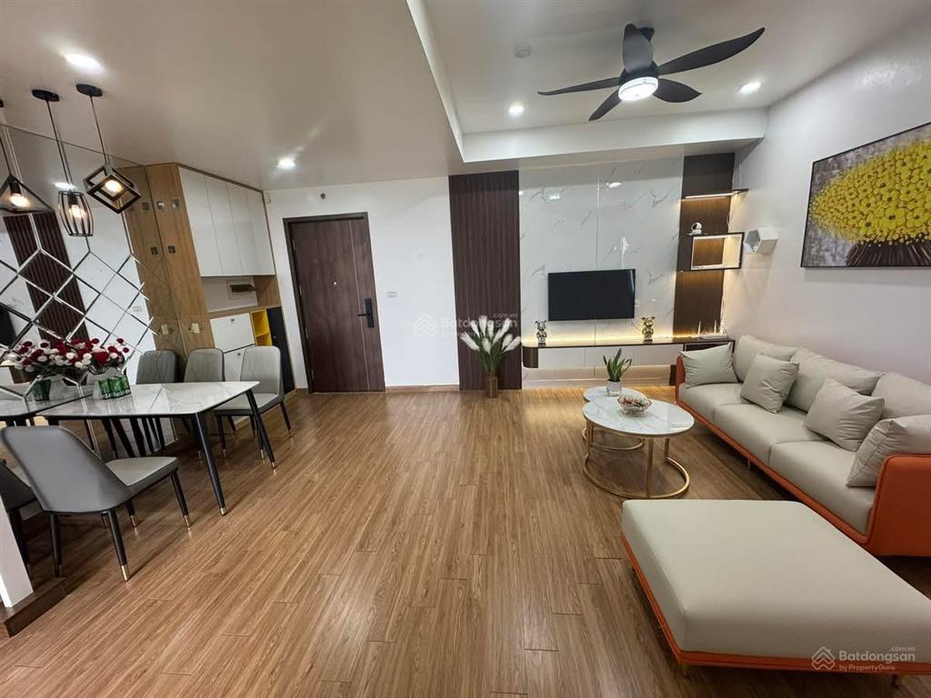 Bán căn hộ 3 p ngủ chung cư k35 tân mai, hoàng mai, căn hộ góc hướng mát nhà full nội thất