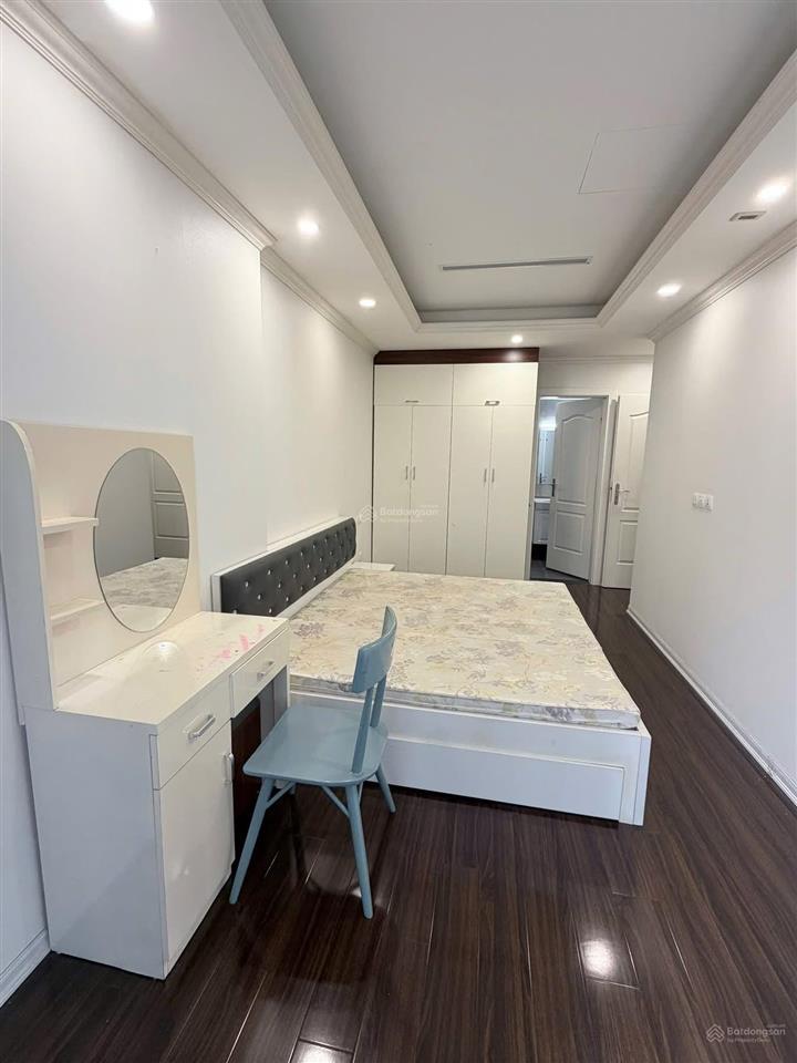 Bán chung cư 2 ngủ new horizon 87 lĩnh nam căn hộ toà n03b. hơn 6 tỷ