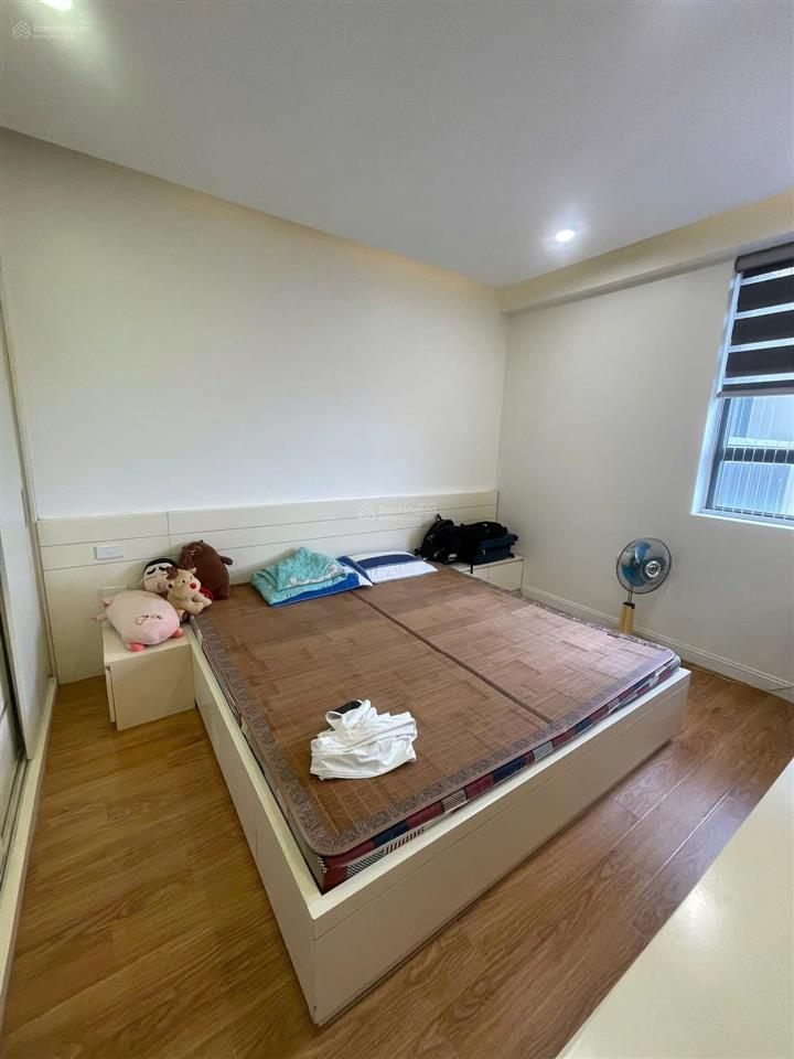 Cho thuê căn hộ 72m2 chung cư vĩnh hoàng căn view hồ