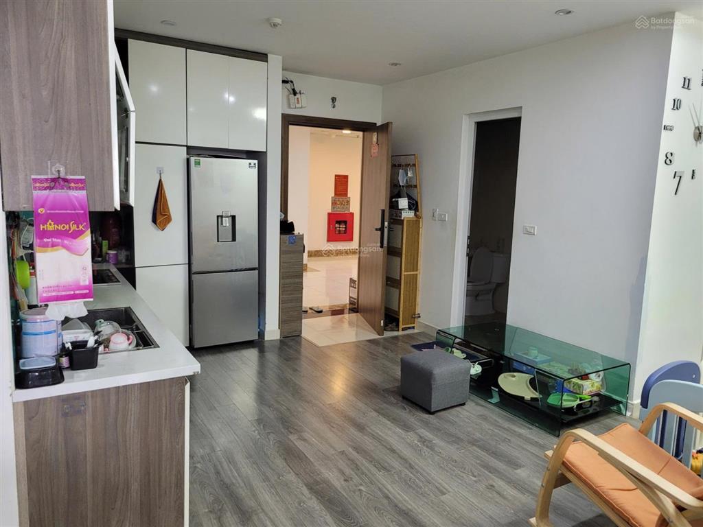 Bán căn hộ 60m chung cư hồng hà tower  hoàng mai ban công view thủ đô giá hơn 3 tỷ