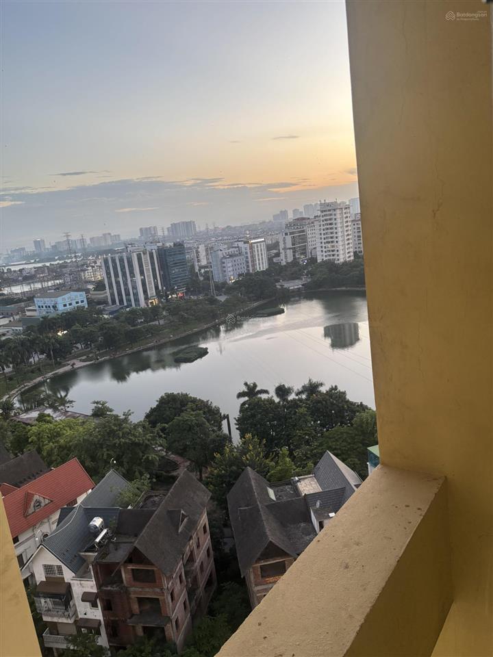 Bán chung cư cti.2, b kđt vĩnh hoàng, q. hoàng mai, full nội thất, căn góc cực thoáng mát