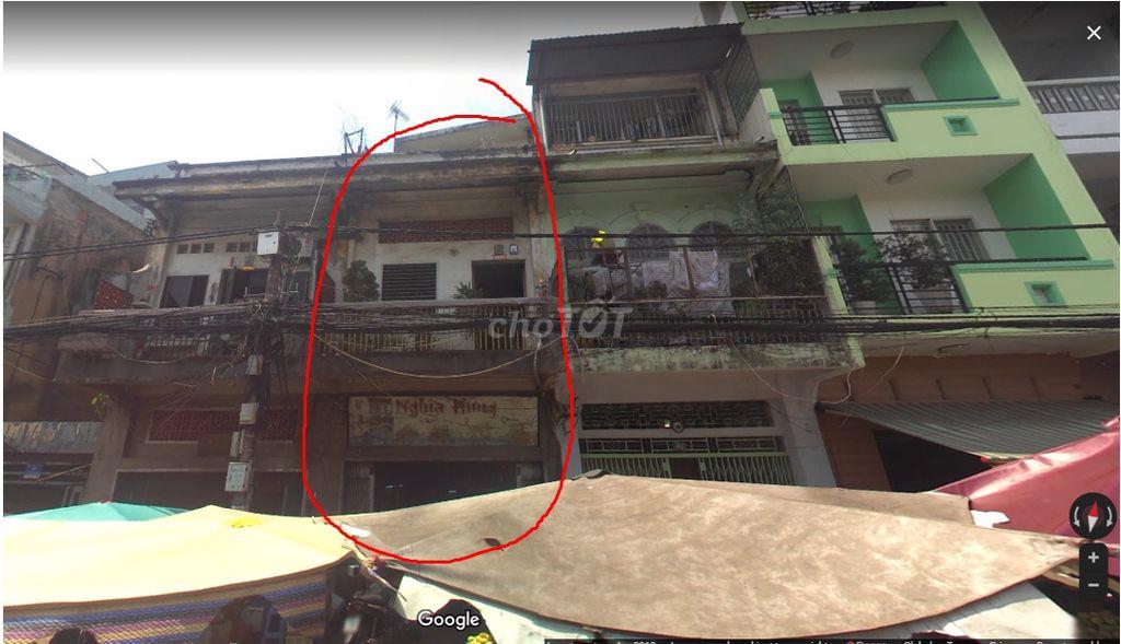 Mặt tiền đường Trang Tử P.14 Quận 5. Ngay chợ, Đối diện bến xe Chợ Lớn