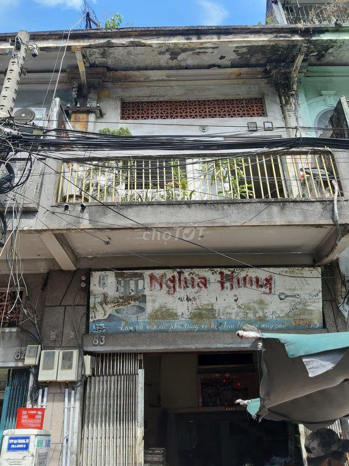 Mặt tiền đường Trang Tử P.14 Quận 5. Ngay chợ, Đối diện bến xe Chợ Lớn